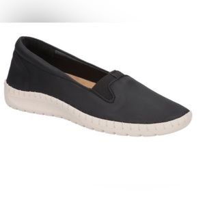Easy Street | Black Belen Slip-On Sneaker - Women